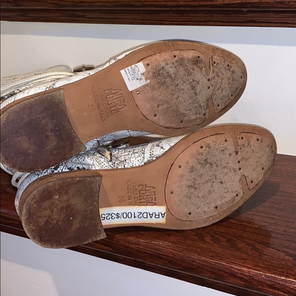 Distressed White Chic Boot - Picture 4 of 5